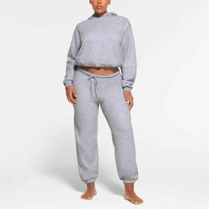 Skims Fleece Joggers NWT XL